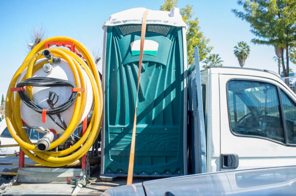Portable Toilet Options We Offer in Fort Hunt, VA